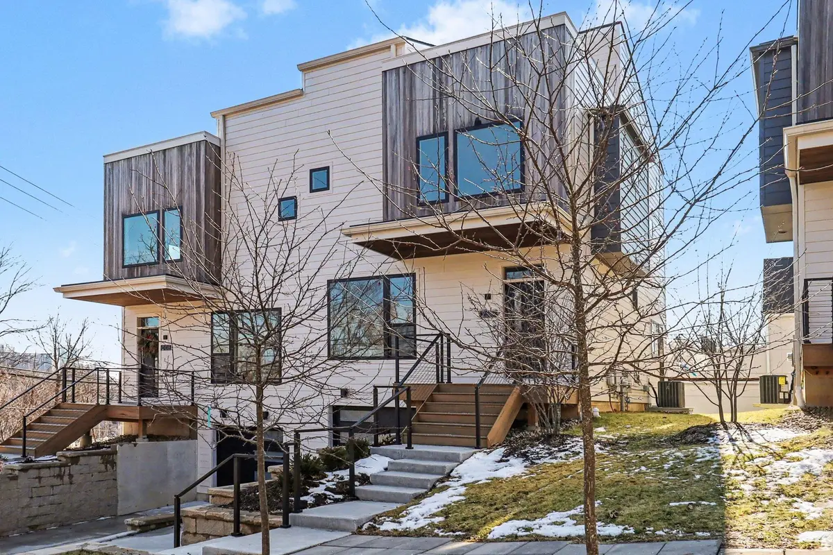 207 Sunset Road, Ann Arbor, MI 48103 - #1