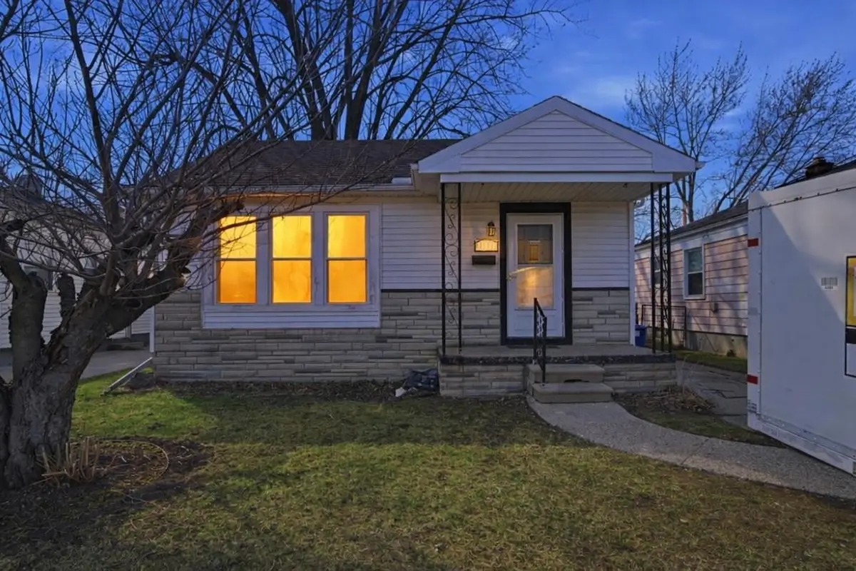 24883 Brittany Avenue, Eastpointe, MI 48021 - #1