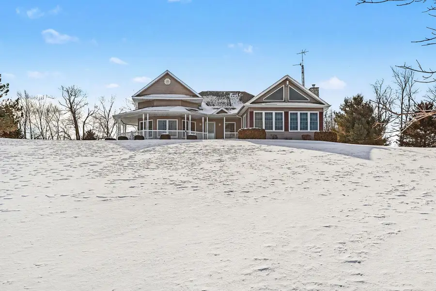 839 E Girard Road, Quincy, MI 49082 - #3