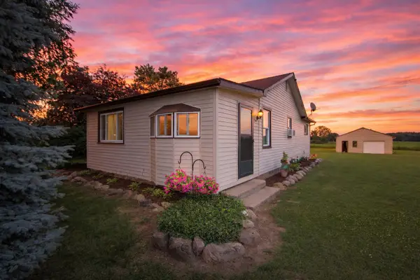 9800 Boyer Road, Charlotte, MI 48813