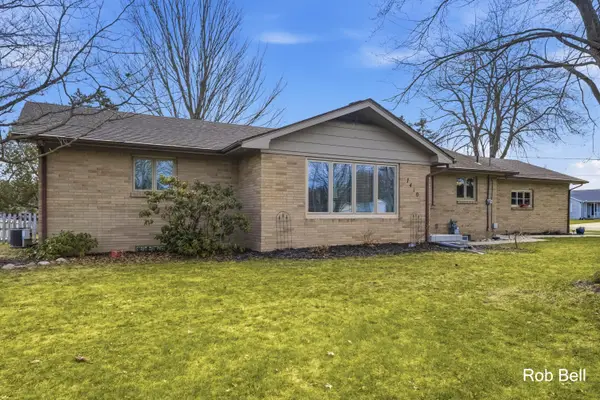 7410 Cherry Avenue, Jenison, MI 49428