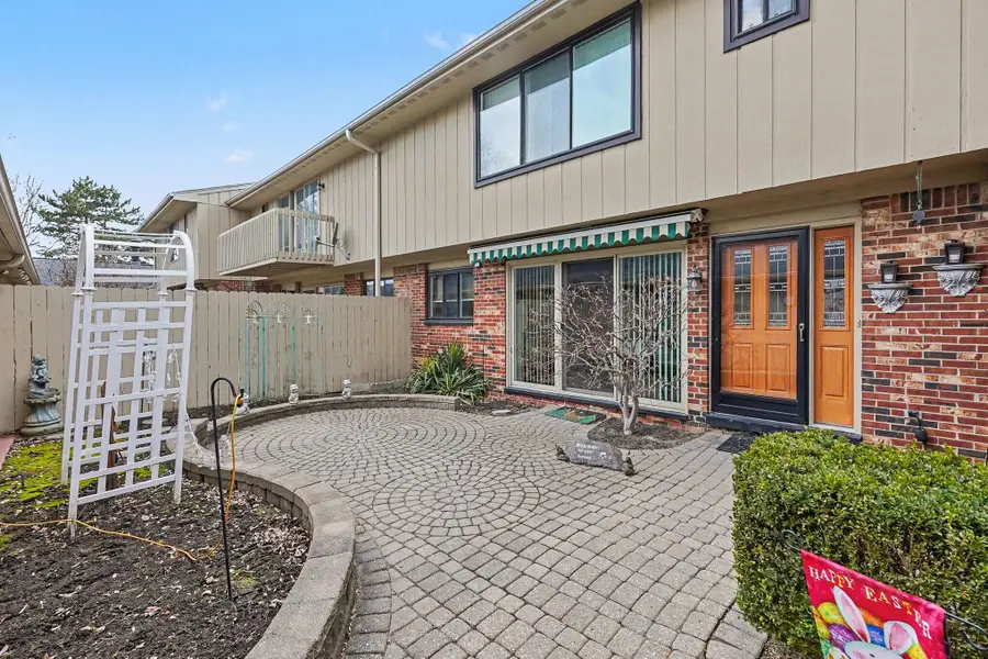 42565 Eldon Avenue #56, Clinton Township, MI 48038 - #3