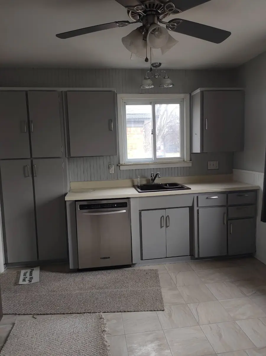 5136 Cornell Street, Dearborn Heights, MI 48125 - #3