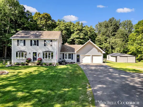 15415 Coalter Avenue, Kent City, MI 49330