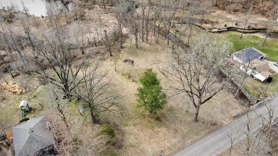 11654 E De Avenue, Richland, MI 49083 - #3