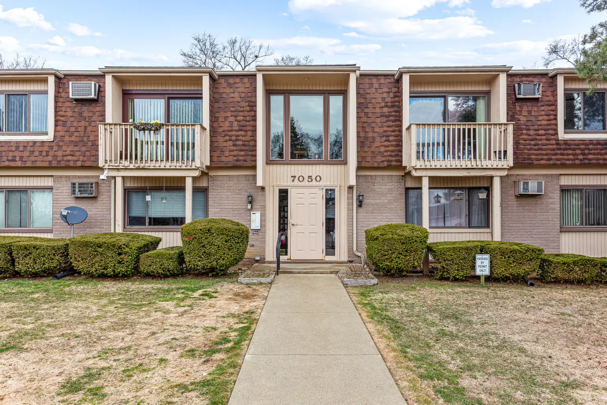 7050 Villa Drive #5, Waterford, MI 48327 - #1
