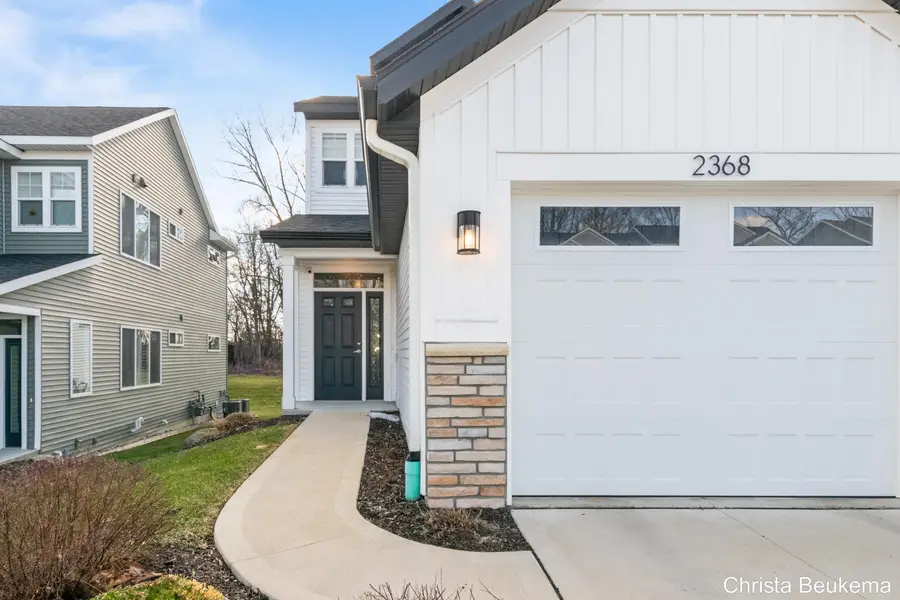 2368 Watertown Way Ne #38, Grand Rapids, MI 49505 - #3