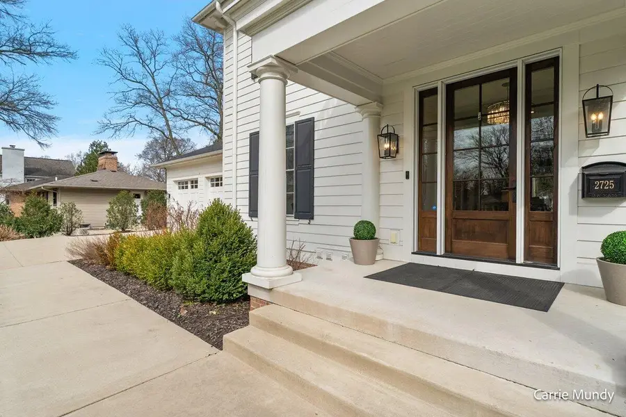 2725 Beechwood Drive Se, Grand Rapids, MI 49506 - #3