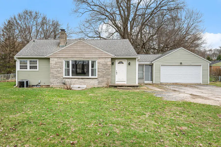 8129 S Sprinkle Road, Portage, MI 49002 - #2