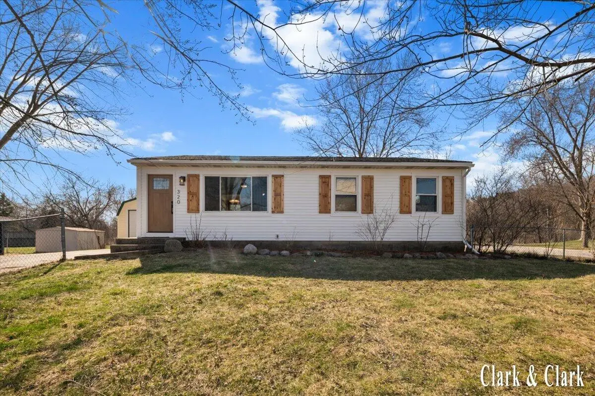 320 Roberta Jayne Drive, Lowell, MI 49331 - #1