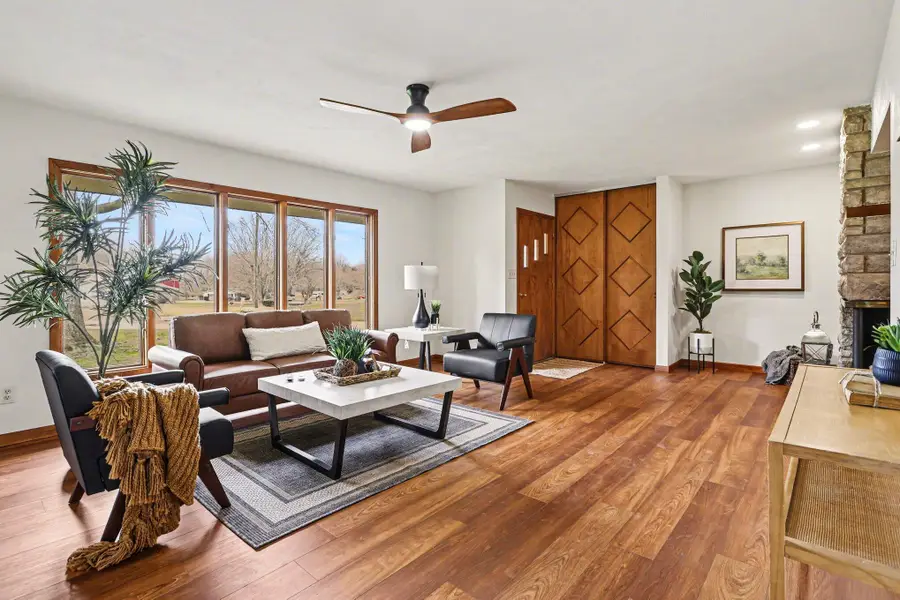 301 Woodland Drive, Buchanan, MI 49107 - #2