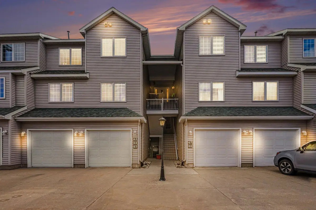 2411 Lake Avenue #45/48, North Muskegon, MI 49445 - #1