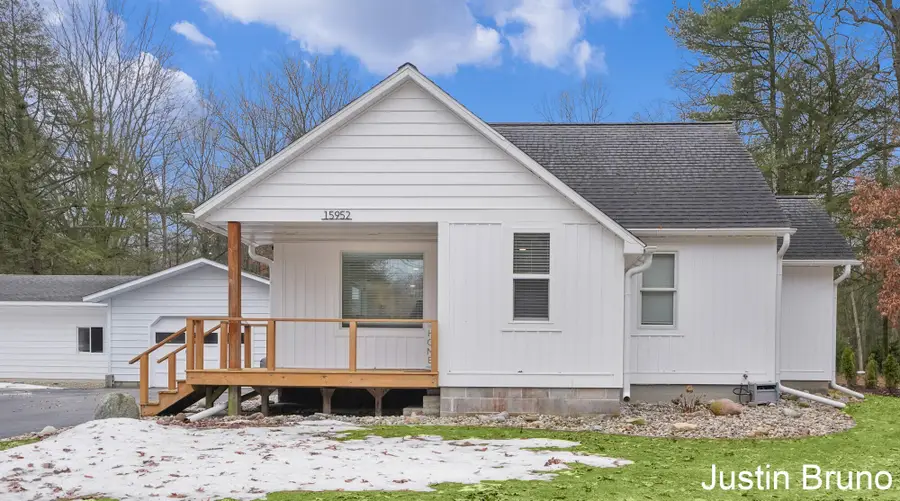 15952 Groesbeck Street, Grand Haven, MI 49417 - #2