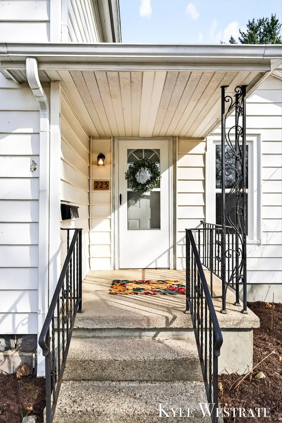 225 W Marshall Street, Hastings, MI 49058 - #3