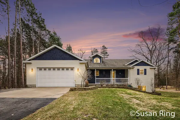 1004 Tibalew Drive Nw, Sparta, MI 49345