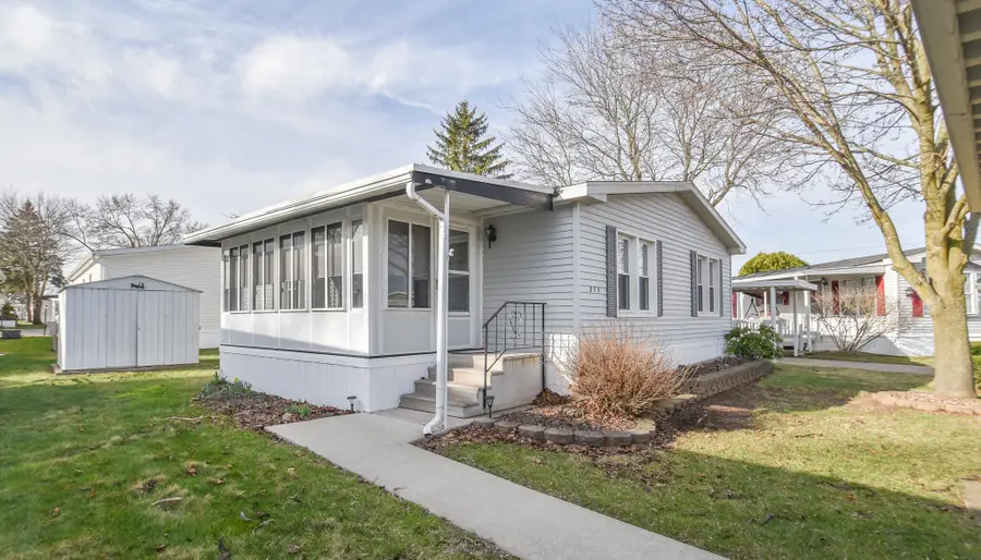 605 Cedar Court, Jonesville, MI 49250 - #2