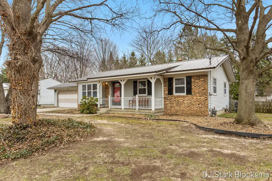 7154 Westwood Drive, Jenison, MI 49428 - #2