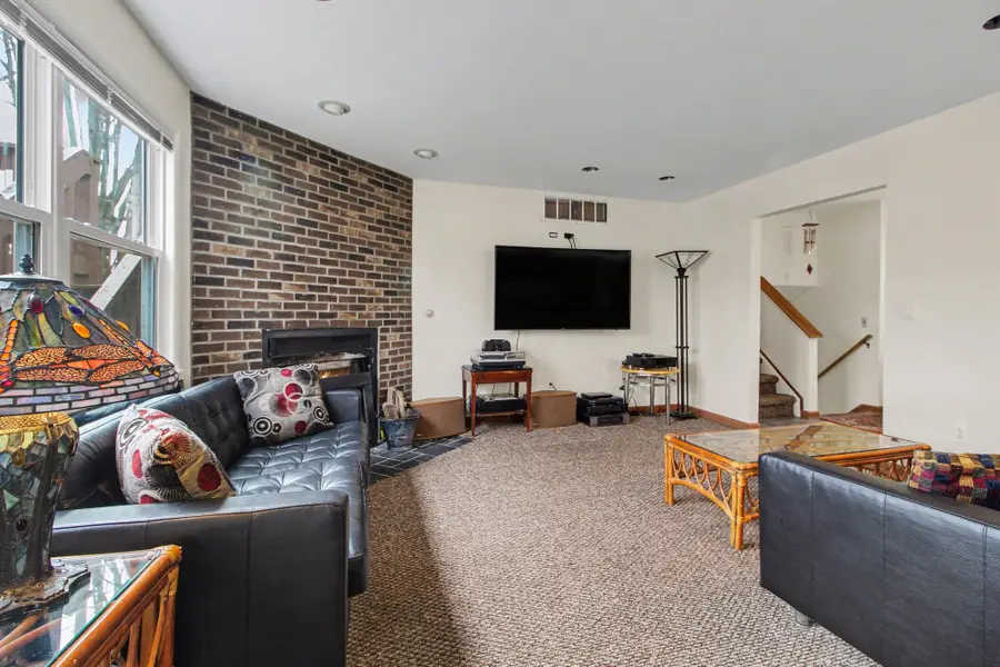 2551 Foster Avenue, Ann Arbor, MI 48108 - #3