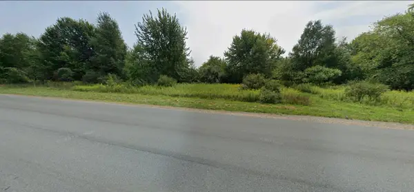 Red Arrow Highway W, Paw Paw, MI 49079