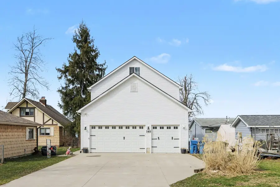 780 Beach Drive, Brooklyn, MI 49230 - #2