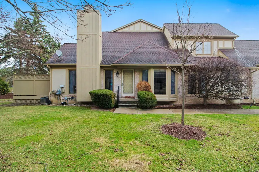 2731 Winter Garden Court, Ann Arbor, MI 48105 - #3