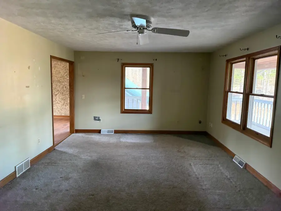 4685 13 Mile Road Ne, Rockford, MI 49341 - #2