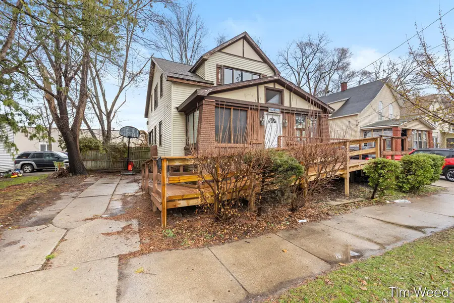 1332 Muskegon Avenue Nw, Grand Rapids, MI 49504 - #2