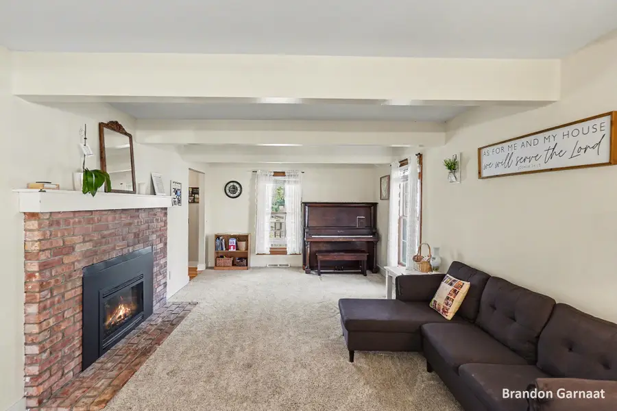 4351 Brookcrest Drive Sw, Wyoming, MI 49418 - #3