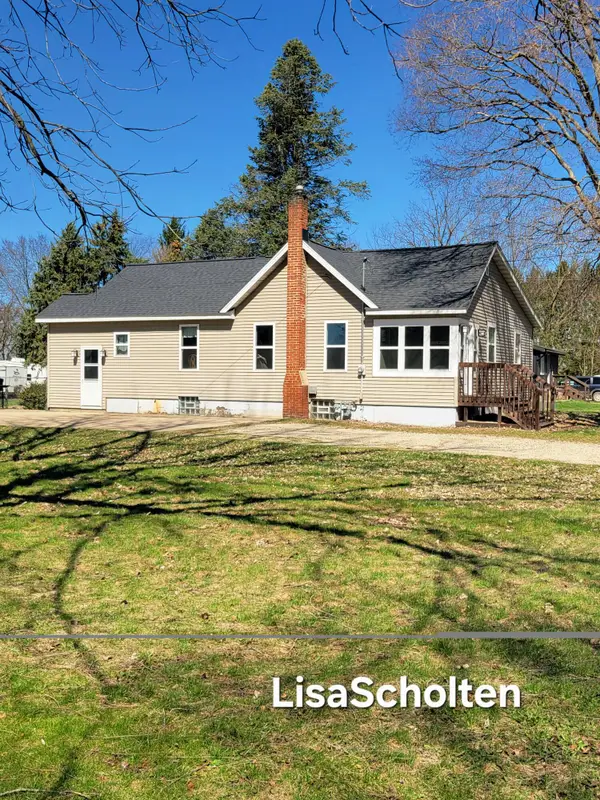 515 Selby Street, Hopkins, MI 49328