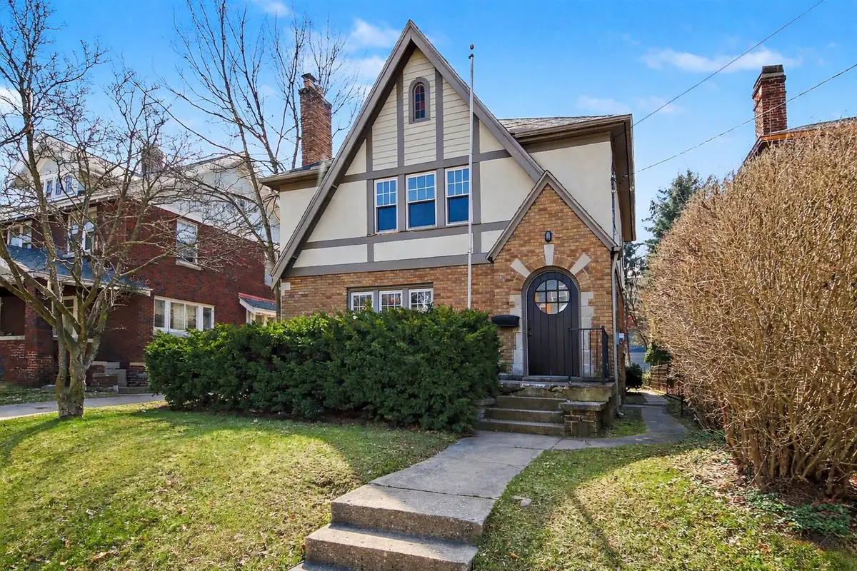 138 Burton Street Se, Grand Rapids, MI 49507 - #1