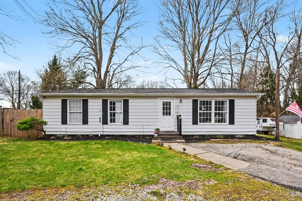 315 Mc Cumber Street, Buchanan, MI 49107 - #1