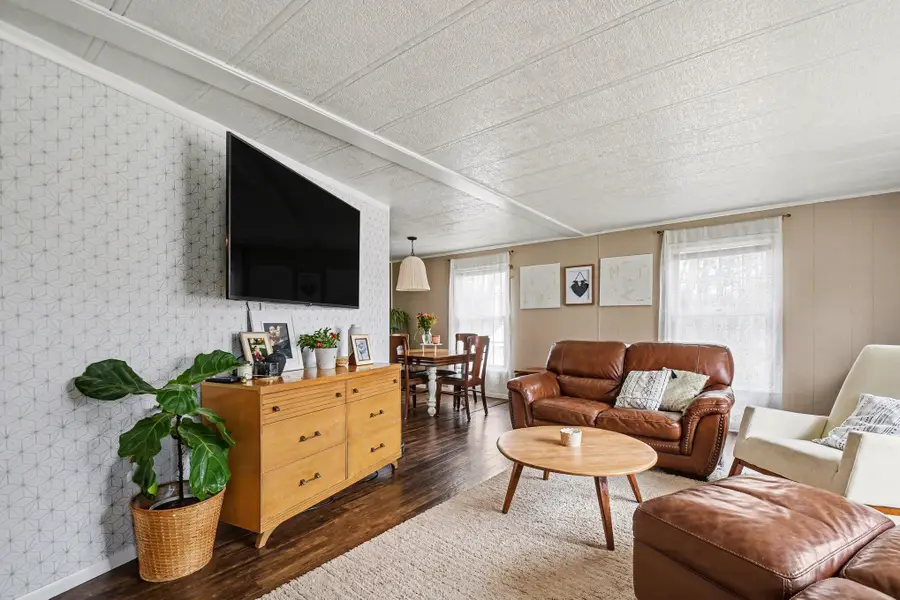 315 Mc Cumber Street, Buchanan, MI 49107 - #2