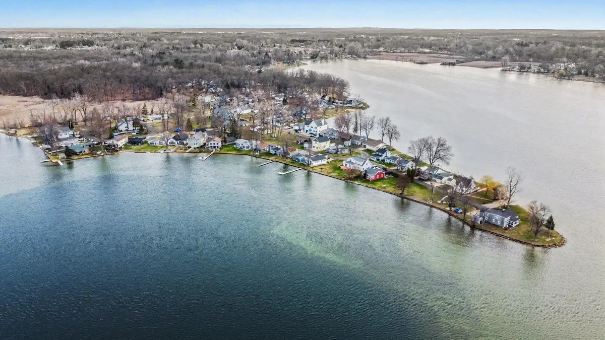 211 North Drive, Brooklyn, MI 49230 - #1