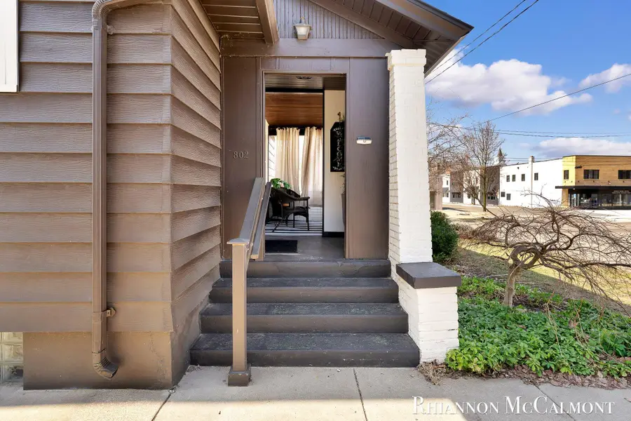 802 Merritt Street Se, Grand Rapids, MI 49507 - #3