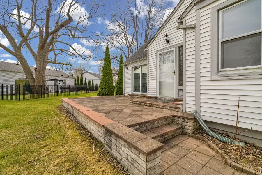 27340 Telstar Street, Chesterfield, MI 48051 - #3