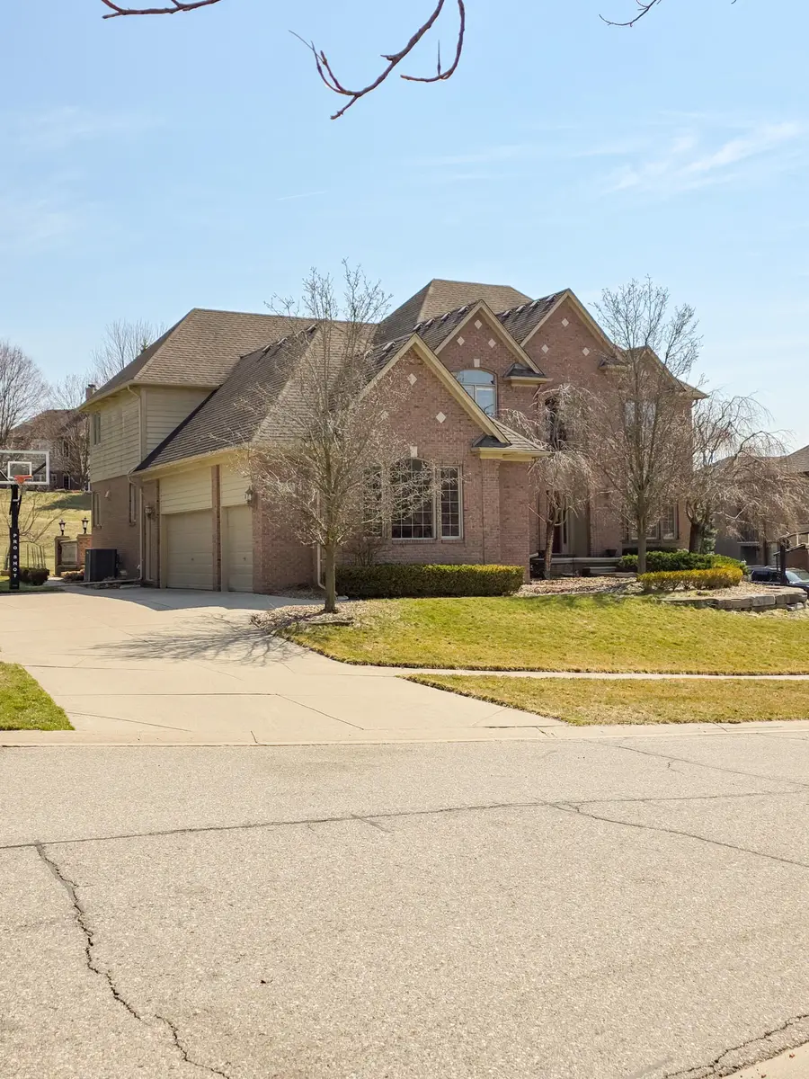 1053 Autumnview Court, Rochester, MI 48307 - #2