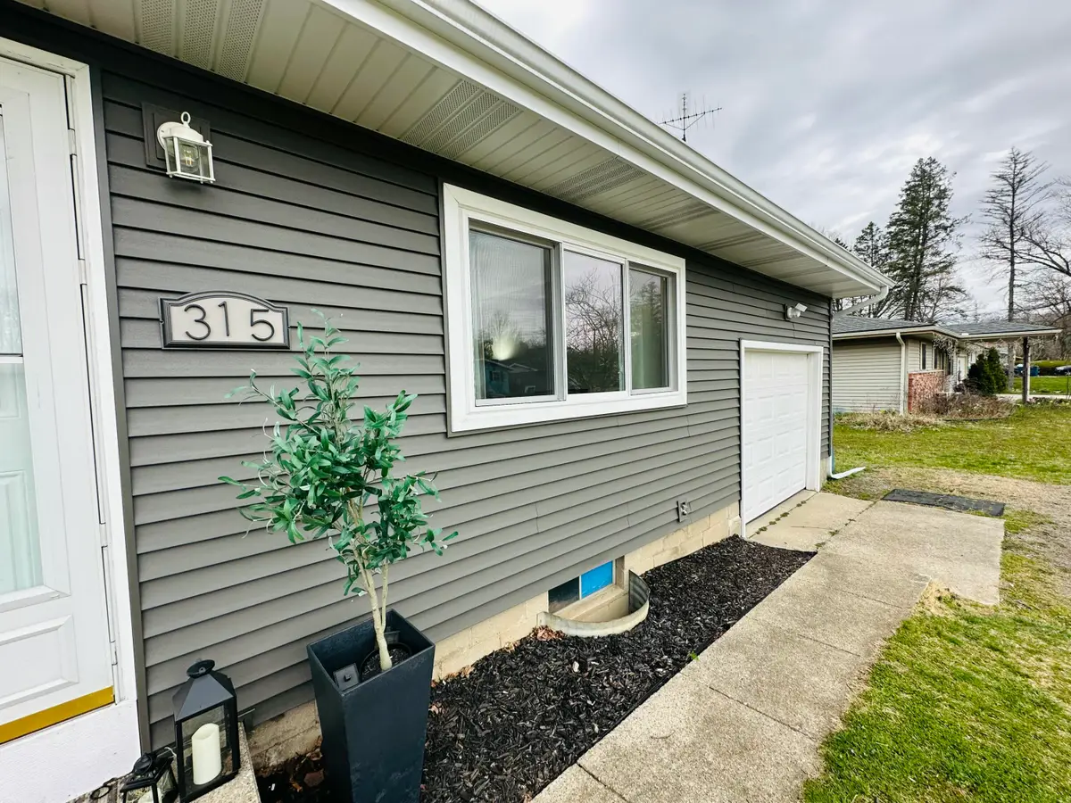 315 Pam Drive, Berrien Springs, MI 49103 - #1