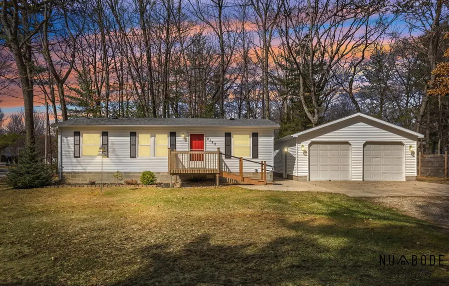 8120 Cheyenne Drive, Howard City, MI 49329 - #2