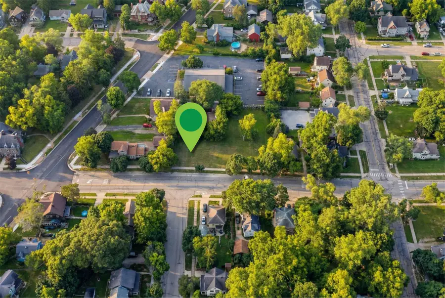 603 W High Street, Jackson, MI 49203 - #3