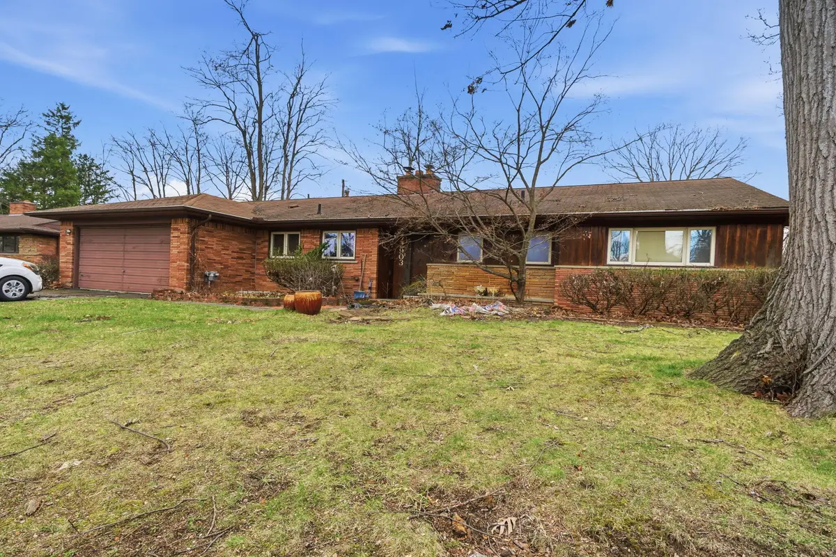 22903 N Bellwood Drive, Southfield, MI 48034 - #1