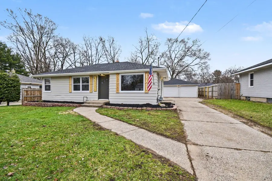 3708 Mallory Avenue Sw, Wyoming, MI 49519 - #2