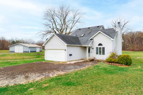 12215 Crossman Road, Carleton, MI 48117