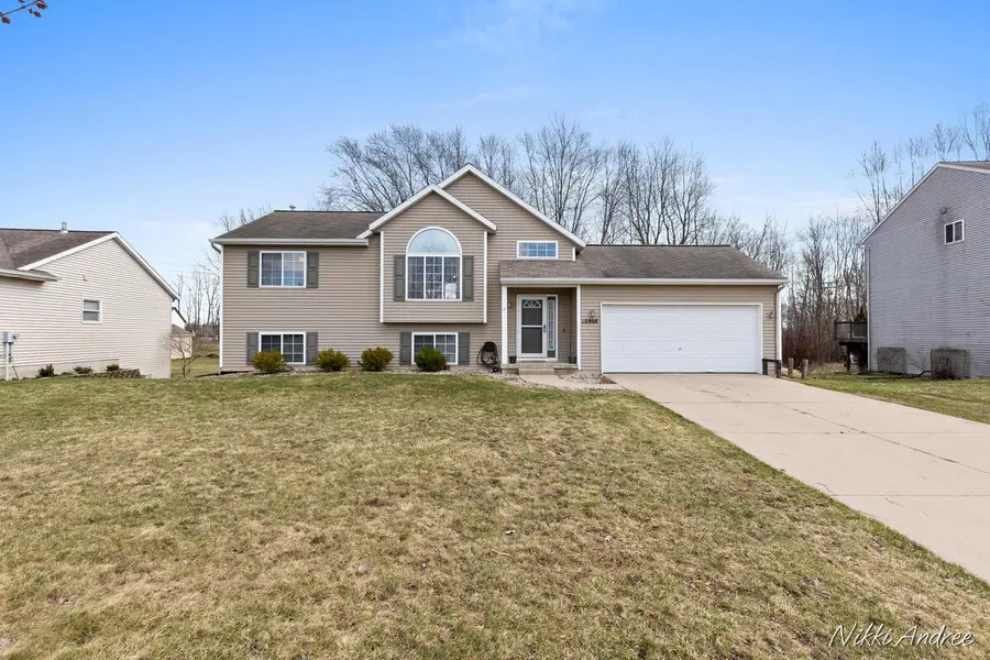 10868 Douglas Drive, Allendale, MI 49401 - #3