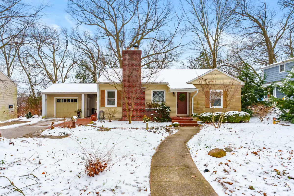 1737 Greenlawn Avenue, Kalamazoo, MI 49006 - #1