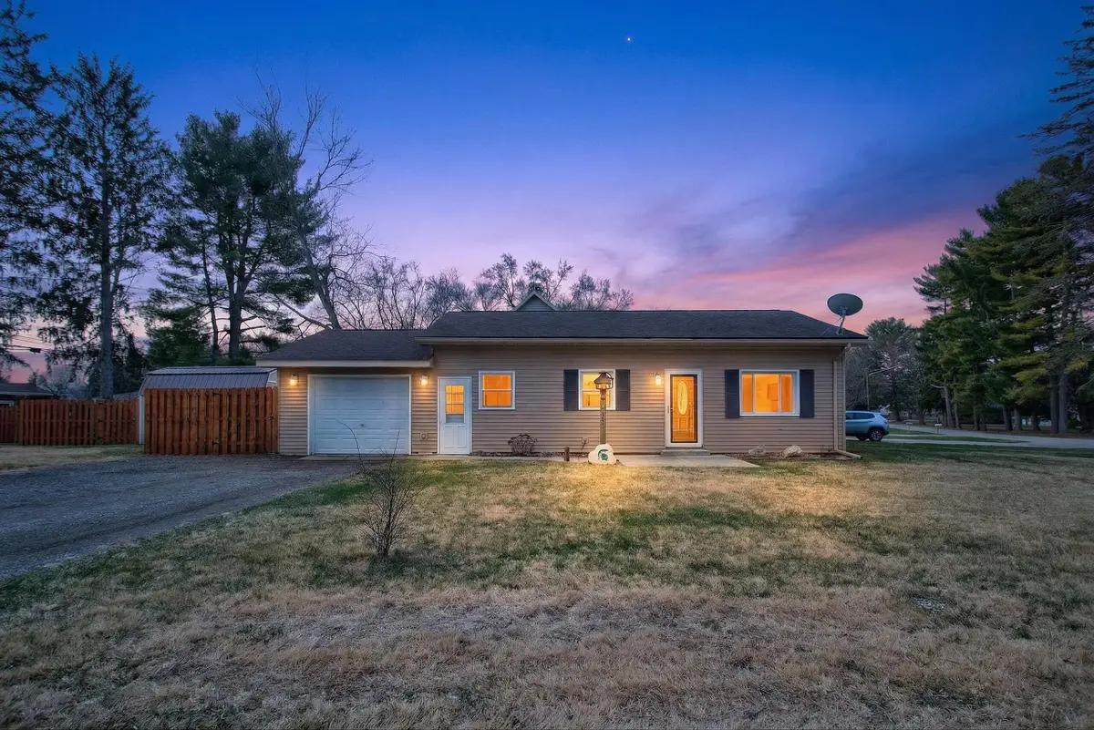 5121 Sunset Drive, Jackson, MI 49203 - #1