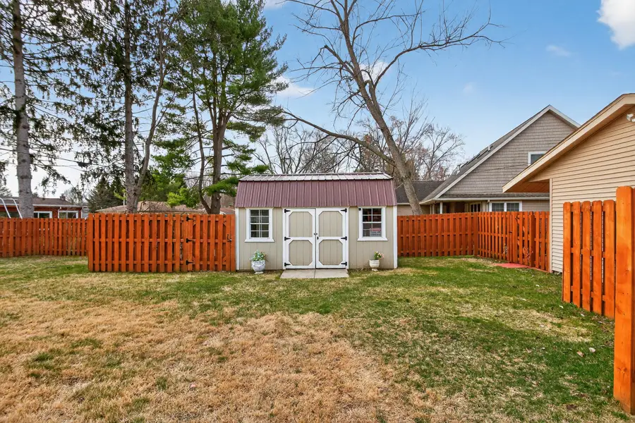 5121 Sunset Drive, Jackson, MI 49203 - #2