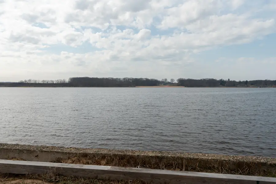 21 Lakeview Avenue, Norton Shores, MI 49444 - #3