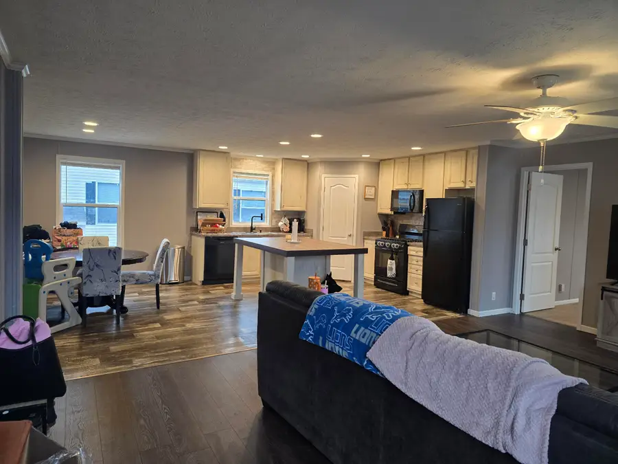 217 Braeburn Drive, Muskegon, MI 49442 - #2