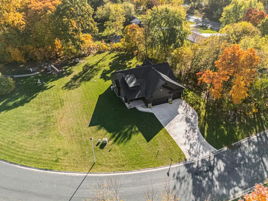 8060 Hunters Crossing, Kalamazoo, MI 49009 - #3