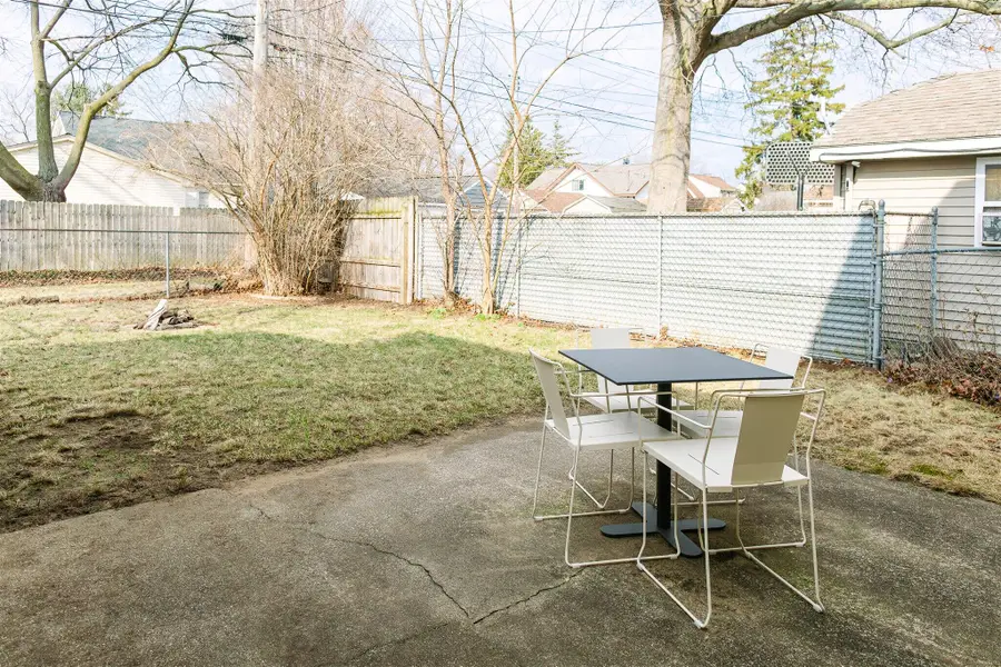 2272 Miner Avenue, Muskegon, MI 49441 - #3